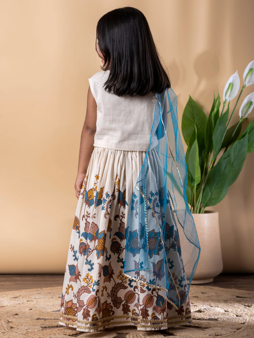 Little Gul Embroidered Ethnic Set