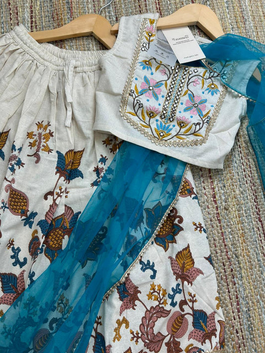Little Gul Embroidered Ethnic Set