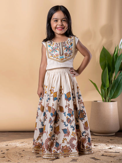 Little Gul Embroidered Ethnic Set